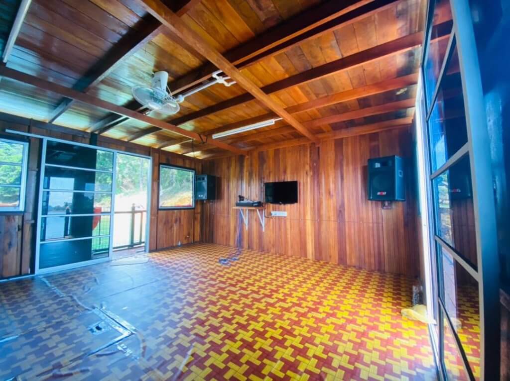 ariff idris houseboat karaoke 3