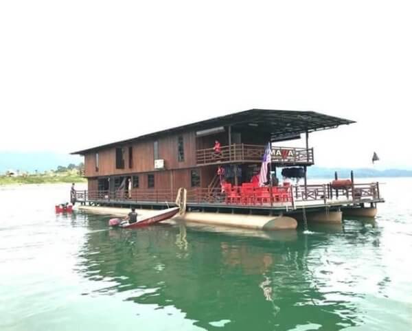 houseboat maya 2 depan