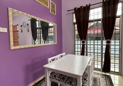 AZZAHRA HOMESTAY X JOMLAR (6)