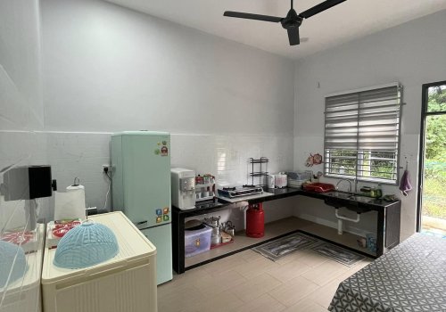 ZRA HOMESTAY (10)